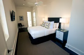 Melrose Mansion - Room