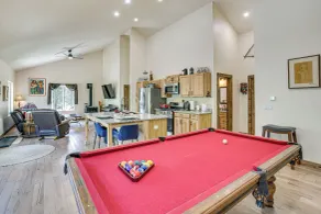 Private Hot Tub & Mountain Views: Duplex in Salida - Innenbereich