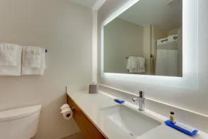 Holiday Inn Express - Cincinnati North - Monroe by IHG - Salle de bain