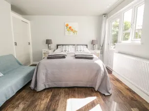 Emblestones - Room