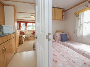 Holly - Habitación
