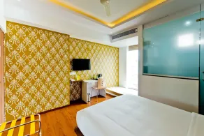 X by Bloom l Manyata - Quarto
