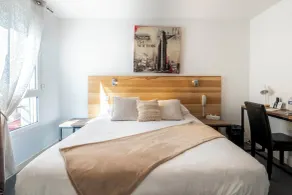 Auberge Du Cheval Blanc - Logis Hotel - Zimmer