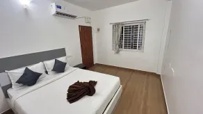 The Base Inn - Room