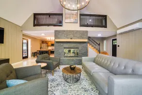 Stunning Valdosta A-frame Home With Private Pool! - Interiør