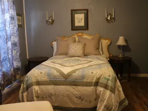 Butte Valley Bed and Breakfast - Room