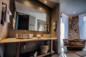 La Maria Hotel Boutique - Bathroom