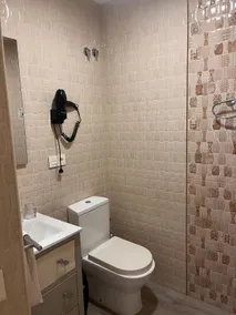 Hostal Flor de Lis - Lojo - Bathroom