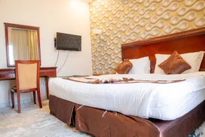 Sweet Elaf Serviced Apartments - Room
