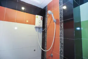 C Tower Hotel - Salle de bain