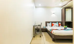 FabHotel Adore Inn - Room