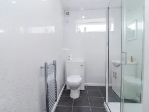 Shells Cottage - Bathroom