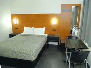 SOFI MOTEL - Living area