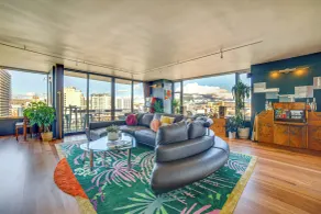 Luxe Dtwn Reno Penthouse ~ 3 Mi to Casinos! - Interior