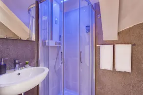 Excellence Suite - Bathroom