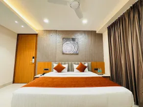 Hotel Satya Shree - Room