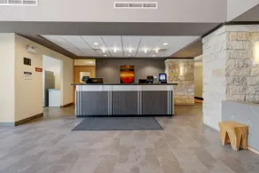 Best Western Plus Eastgate Inn & Suites - Réception