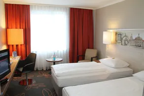 H+ Hotel Hannover - Chambre