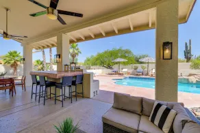 Heated Saltwater Pool: Group Getaway in Scottsdale - Interiör