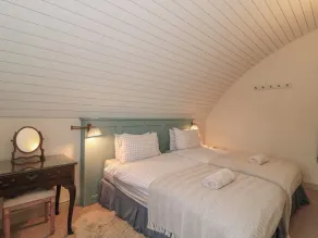 Dutch 2 - Room