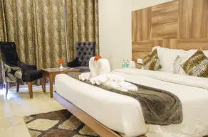 Hotel Seven Oaks - Room