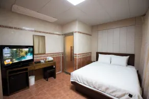 Benikea Hotel CheongDo Hot Spring - Værelse