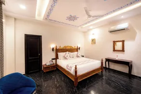 The Chronicles by WSI - Near the Lake Pichola Udaipur - Room