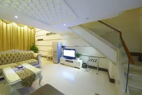 Louidon Mega Duplex Apartment - Beijing Rd - Camera
