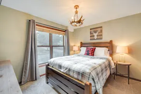 Wisconsin Cabin w/ Private Hot Tub & Deck - Zimmer