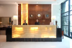Infinity Tower Suites - Réception