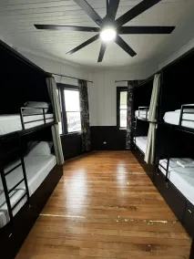 Howzit Hostels Hawaii - Room