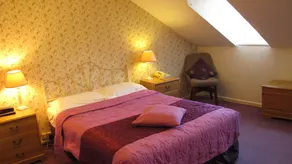 River Hotel - Quarto