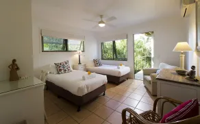 The Retreat Beach Houses - Room