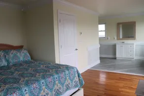 1817 Oceanfront Bed & Breakfast - Room