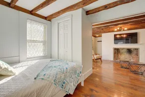 Ideally Located Sandwich Vacation Rental W/ Deck - Interiør