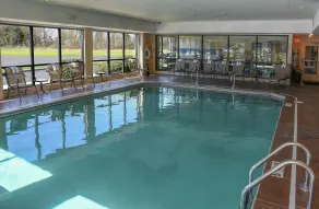Hampton Inn & Suites Youngstown-Canfield - Piscine