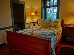 Brownstone Colonial Inn - Rom