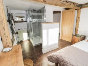 Lower Tundridge Cottage - Zimmer