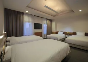 HOTEL NEWITAYA - Chambre