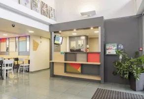 B&B HOTEL Douai Parc Des Expos Cuincy - Reception