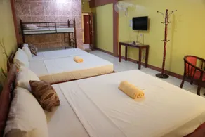 Centillo Travellers Inn - Chambre