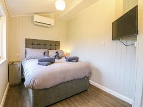 Cuckoo - Room