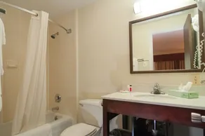 Super 8 by Wyndham Old Saybrook - Salle de bain