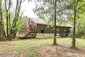 Family Home w/ On-site Waterfall & Pond in Fulton! - Interiör