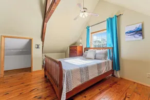 Branson's Crystal Cabin - Rom