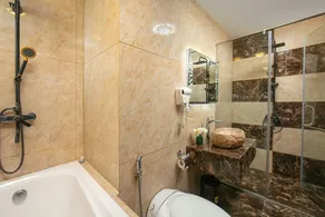 Bao Ngoc Hotel Linh Dam - Badezimmer
