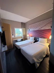 ibis Tatui - Room