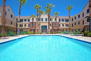 Staybridge Suites Palmdale by IHG - Piscina