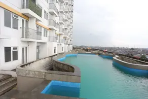 Capital O Iconic Rooms @ Golden City - Pool