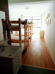 enjoy youth hotel - Room
